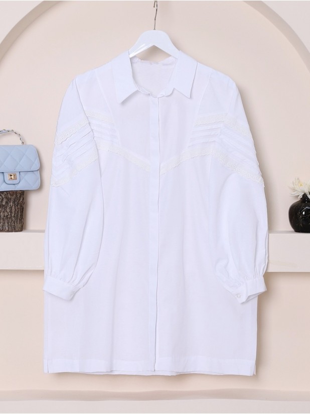 Scalloped Shoulder Concealed Buttoned Slit Shirt  -White
