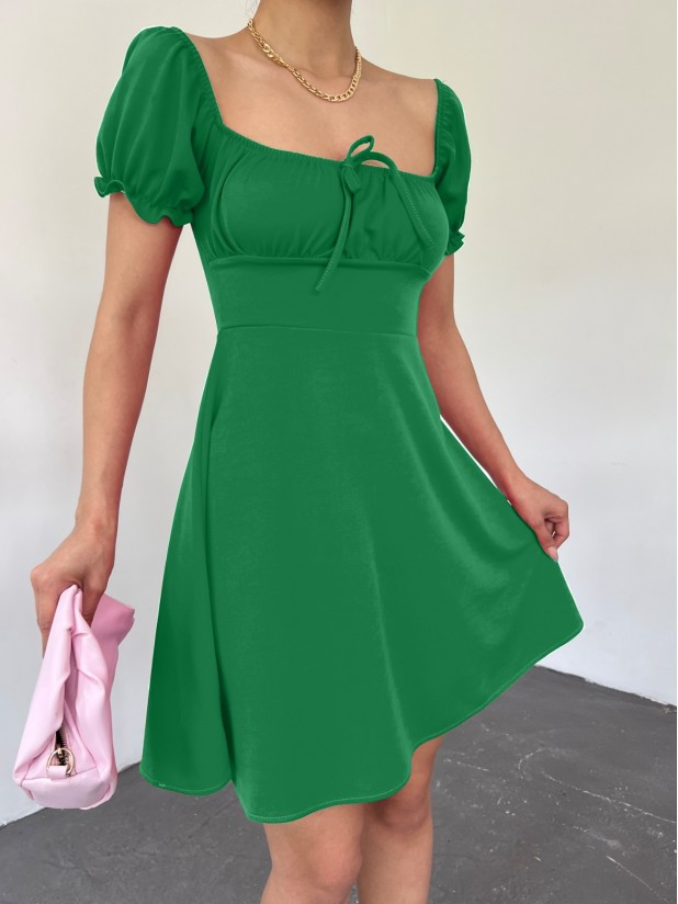 Yakası Lastikli Bağcık Detaylı Mini Elbise -Yeşil